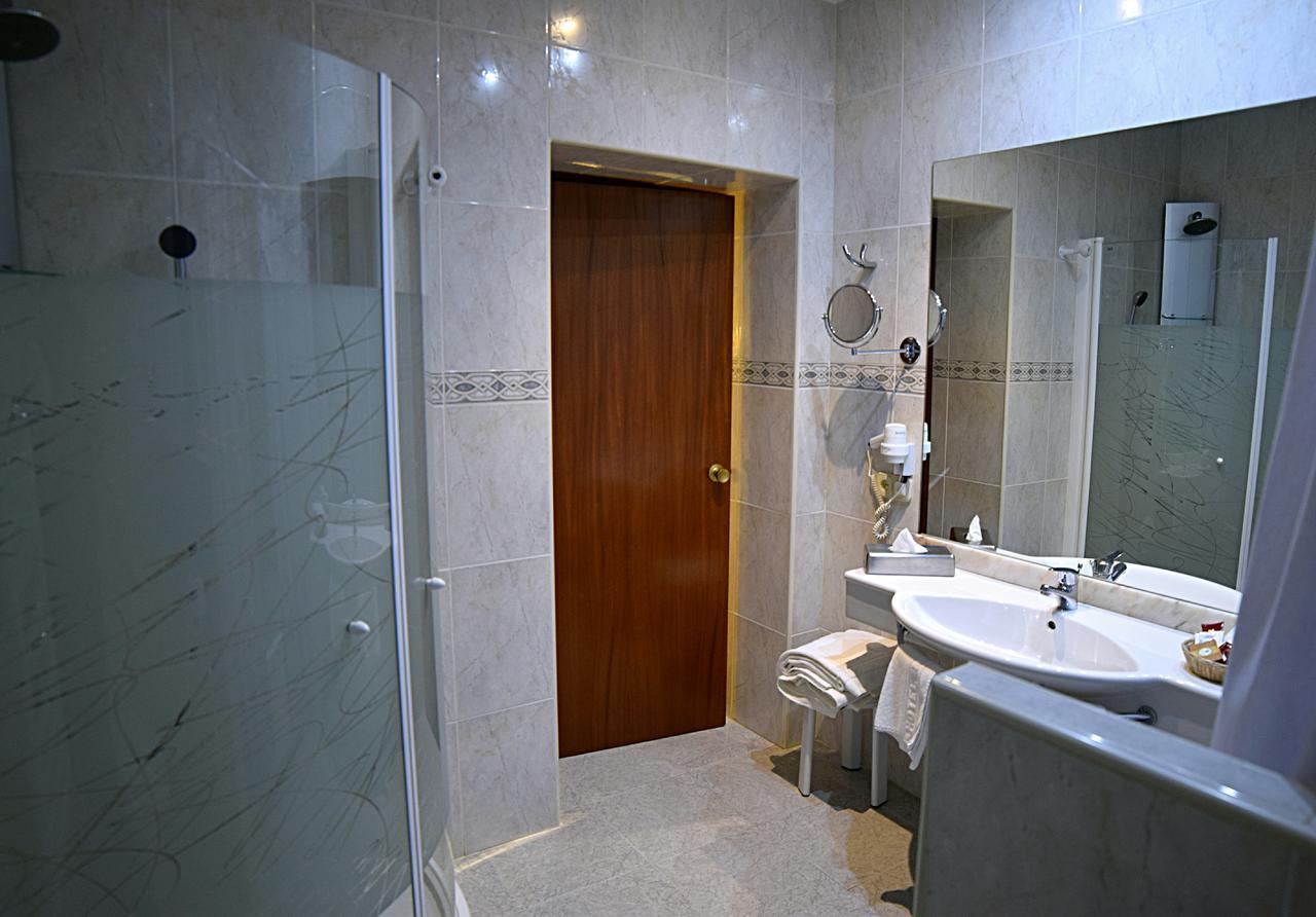 Hotel Mercedes أرانخويث المظهر الخارجي الصورة
